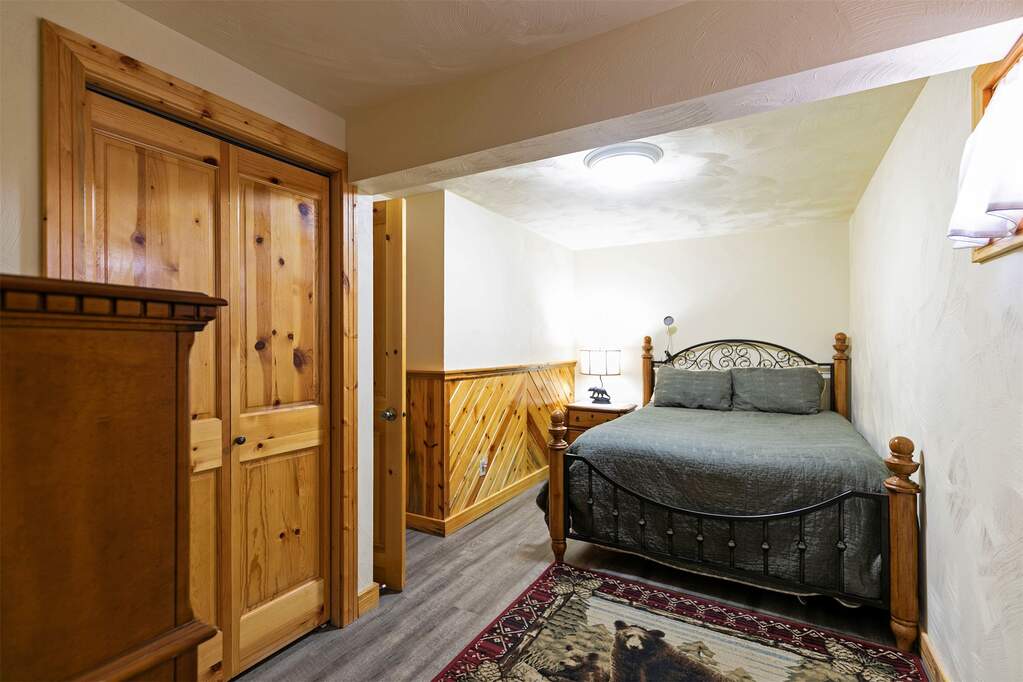 3 Bedroom Single Family Home/House's Image 24