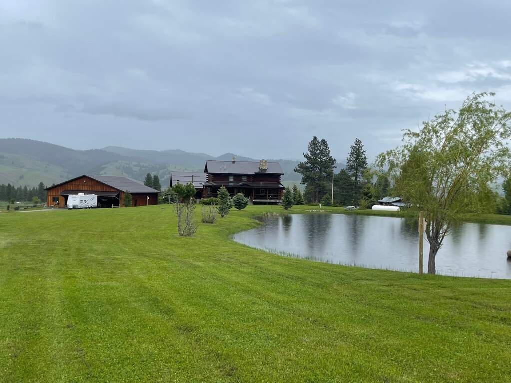 3 Bedroom Single Family Home/House's Image 33