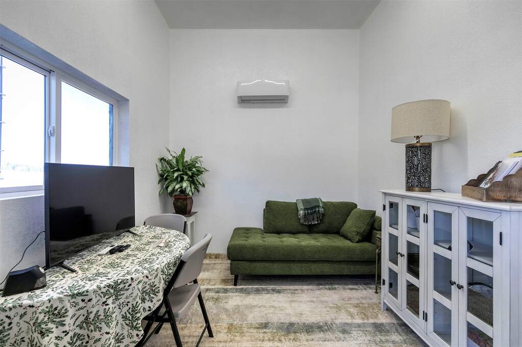 3 Bedroom Single Family Home/House's Image 42