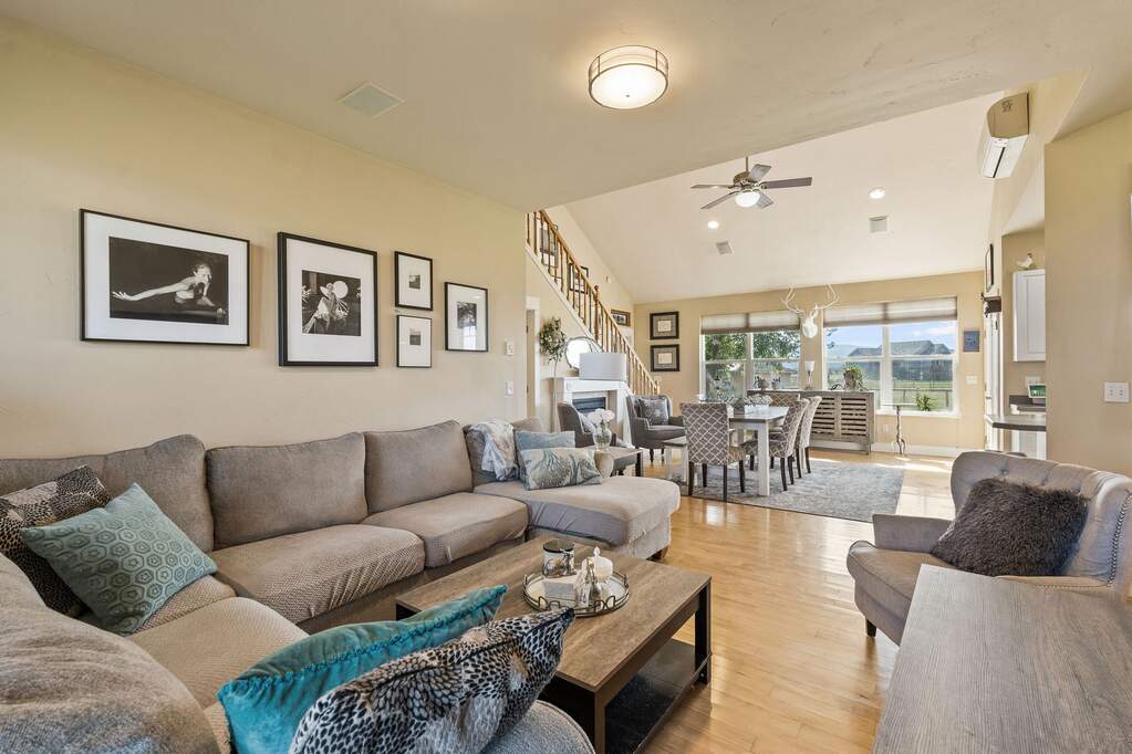 4 Bedroom Single Family Home/House's Image 9