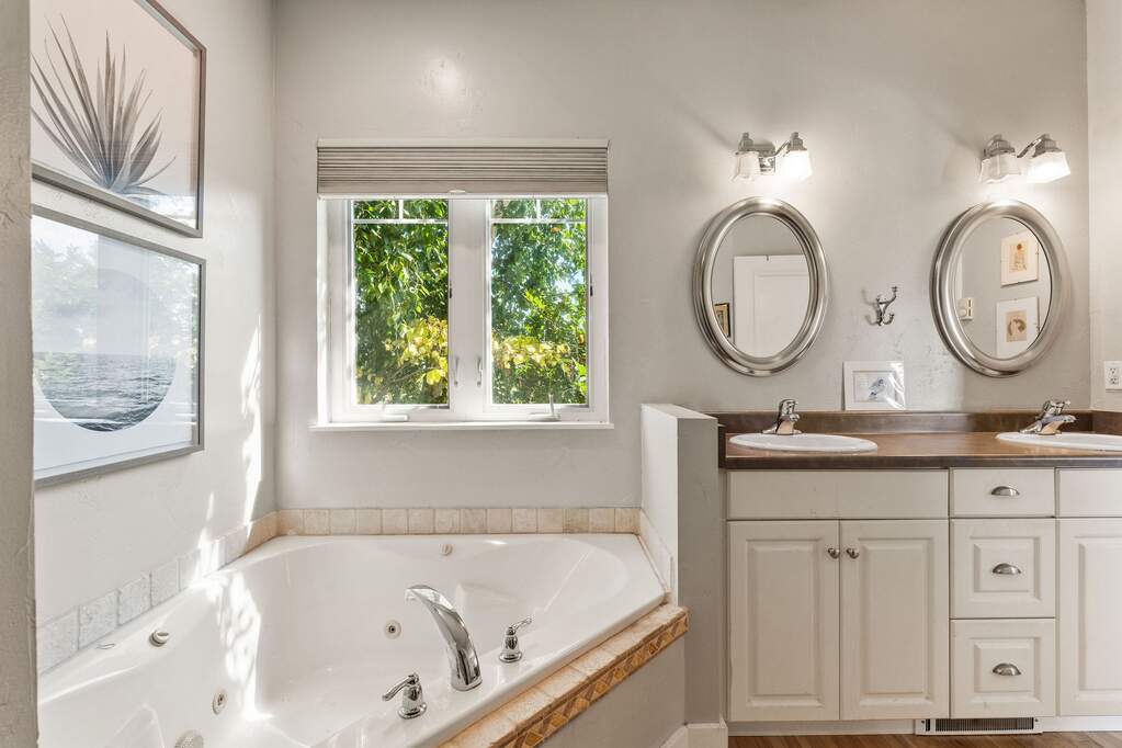 4 Bedroom Single Family Home/House's Image 23