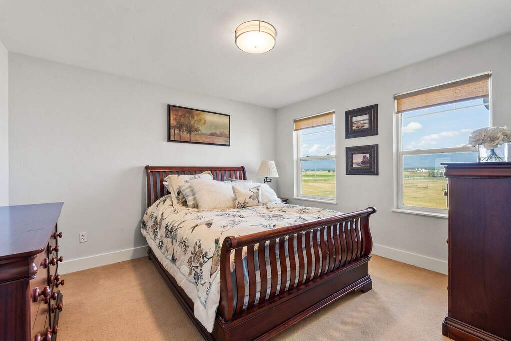 4 Bedroom Single Family Home/House's Image 26