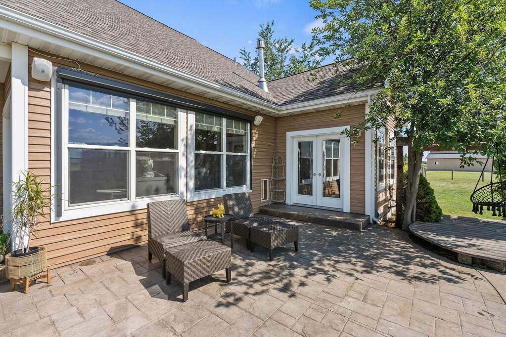4 Bedroom Single Family Home/House's Image 33