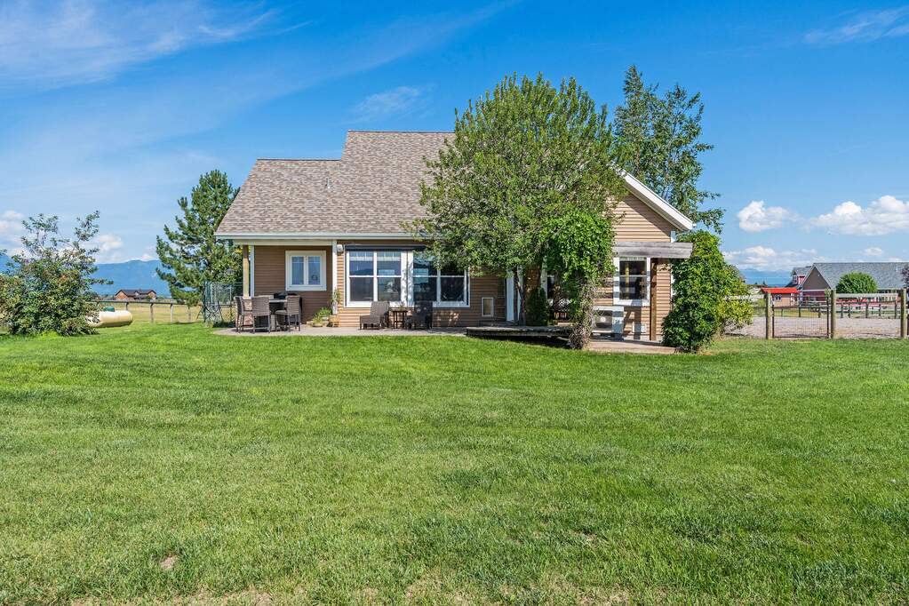 4 Bedroom Single Family Home/House's Image 36