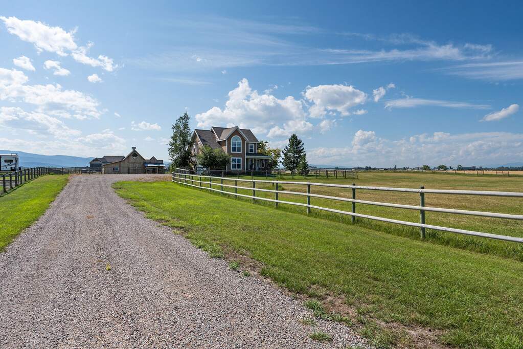 4 Bedroom Single Family Home/House's Image 55