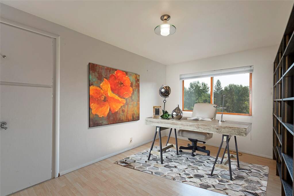 4 Bedroom Single Family Home/House's Image 20