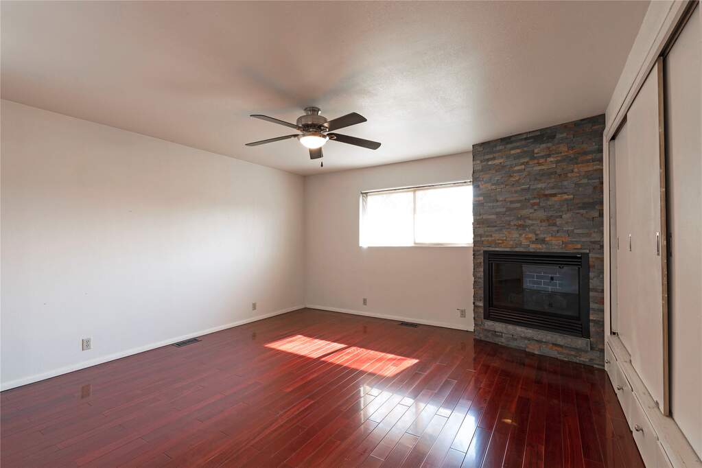 4 Bedroom Single Family Home/House's Image 21