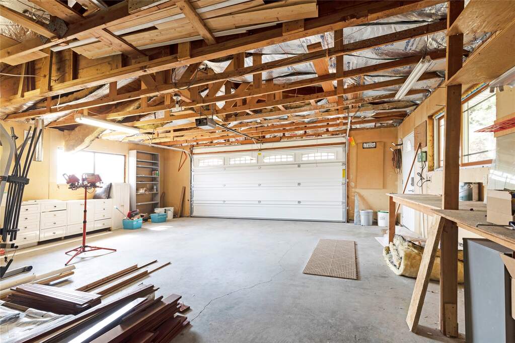 4 Bedroom Single Family Home/House's Image 37