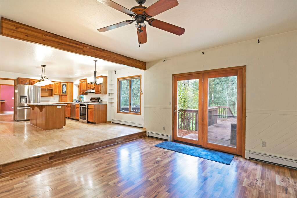 5 Bedroom Single Family Home/House's Image 27