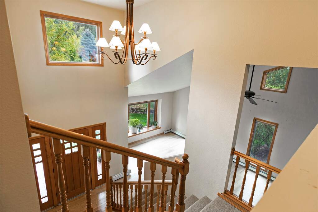 5 Bedroom Single Family Home/House's Image 36
