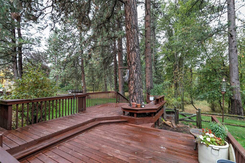 5 Bedroom Single Family Home/House's Image 47