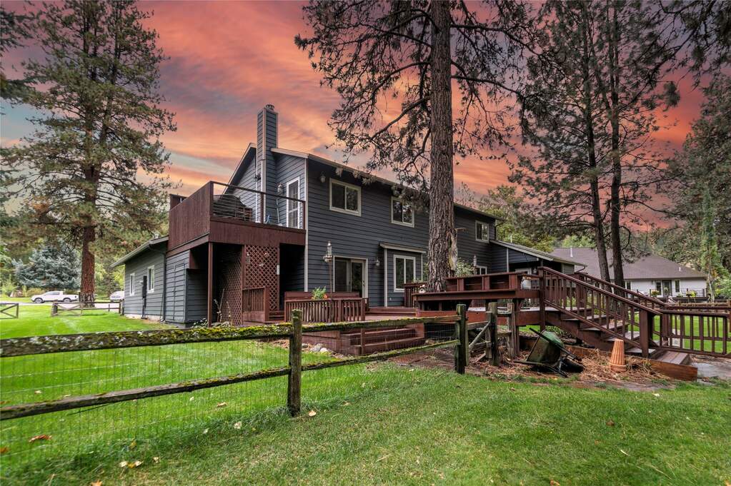 5 Bedroom Single Family Home/House's Image 5