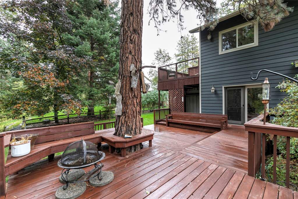 5 Bedroom Single Family Home/House's Image 6