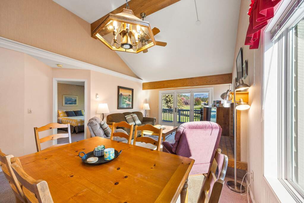 2 Bedroom Villa/Townhouse's Image 9