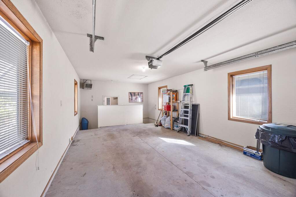 2 Bedroom Villa/Townhouse's Image 27