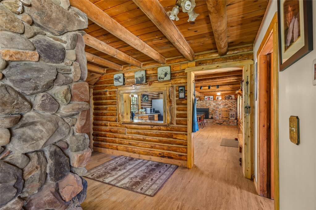 3 Bedroom Single Family Home/House's Image 25