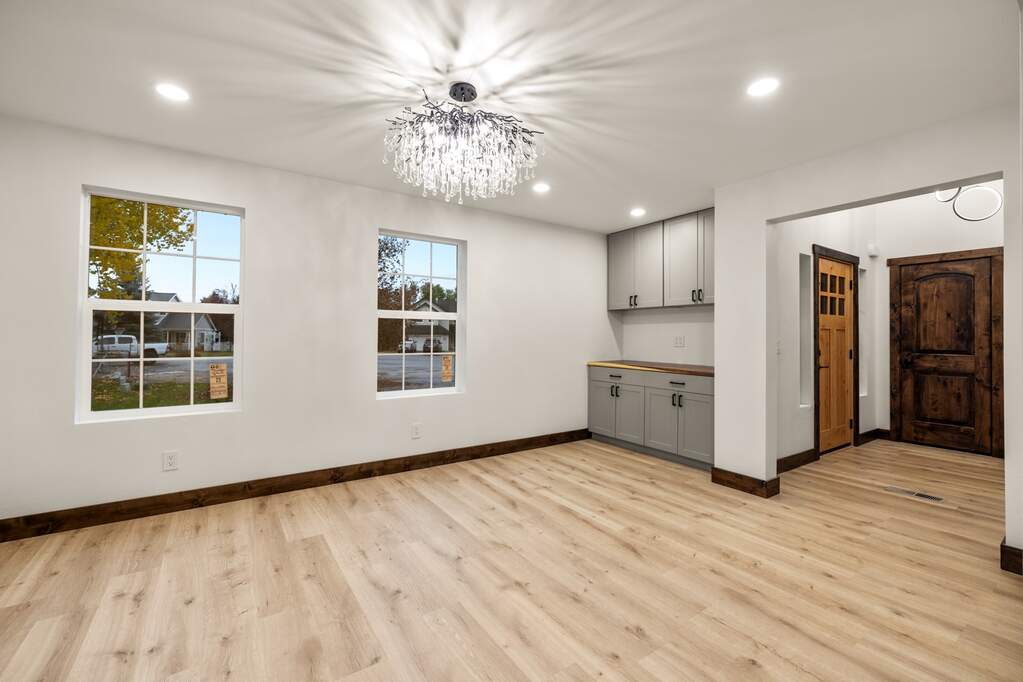 4 Bedroom Single Family Home/House's Image 11
