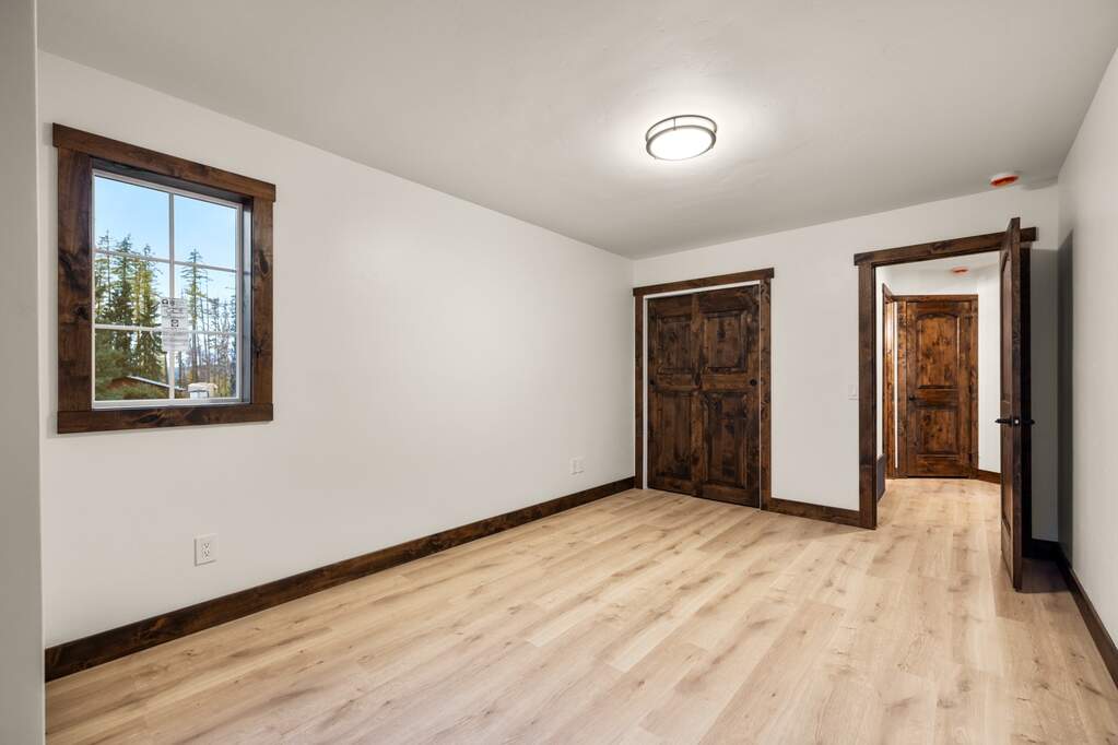 4 Bedroom Single Family Home/House's Image 35