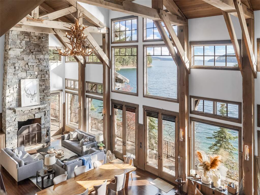 5 Bedroom Single Family Home/House's Image 10