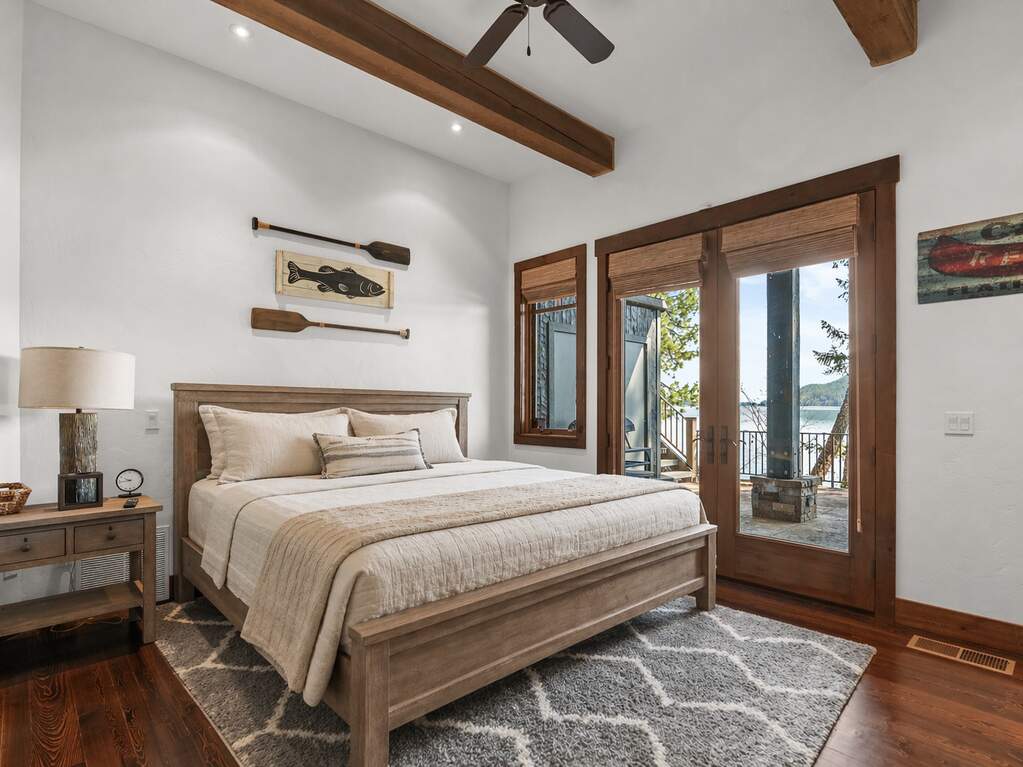 5 Bedroom Single Family Home/House's Image 77