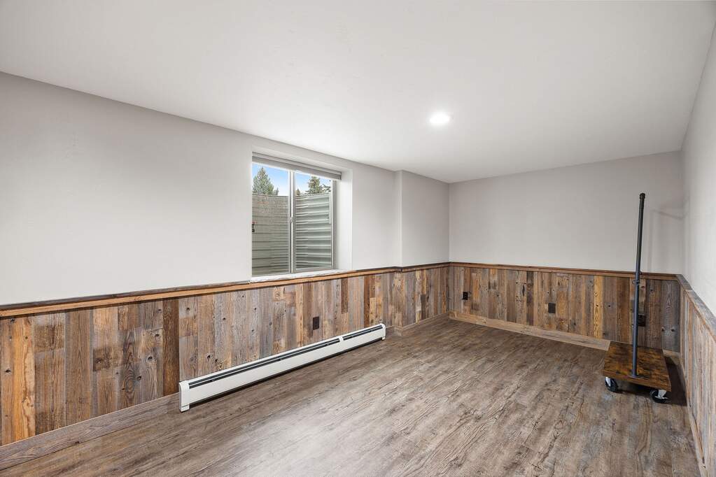 3 Bedroom Single Family Home/House's Image 36