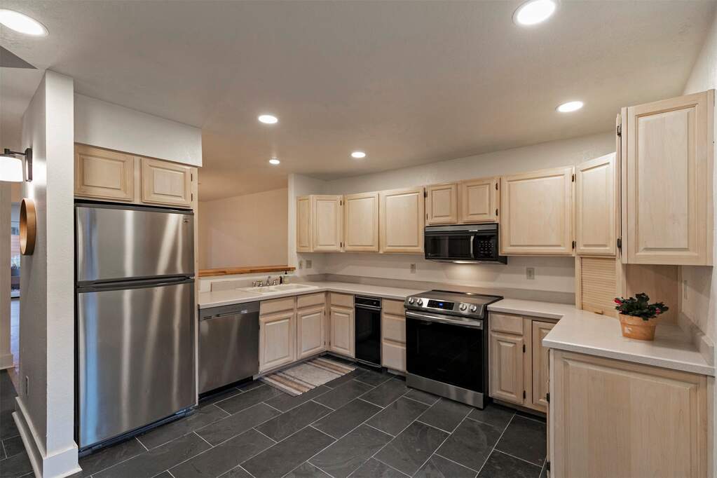 2 Bedroom Villa/Townhouse's Image 13