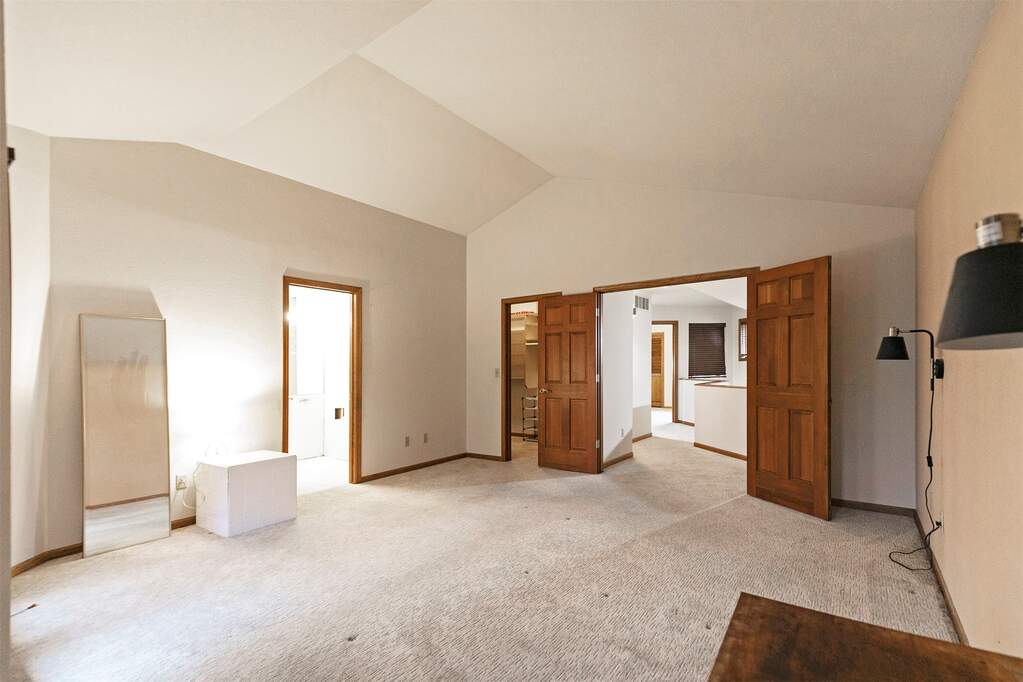 2 Bedroom Villa/Townhouse's Image 21