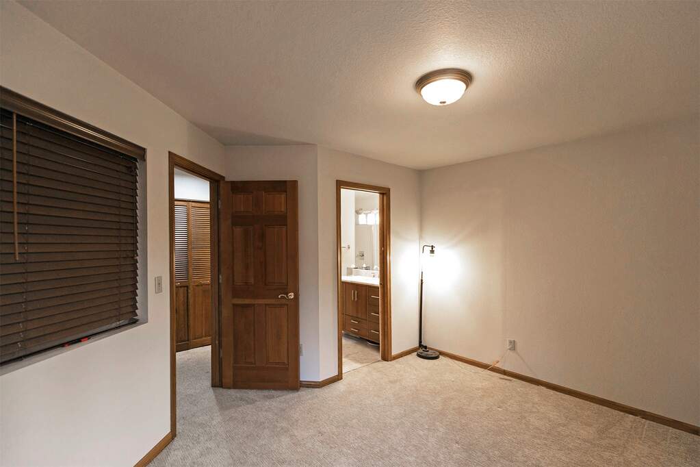 2 Bedroom Villa/Townhouse's Image 27