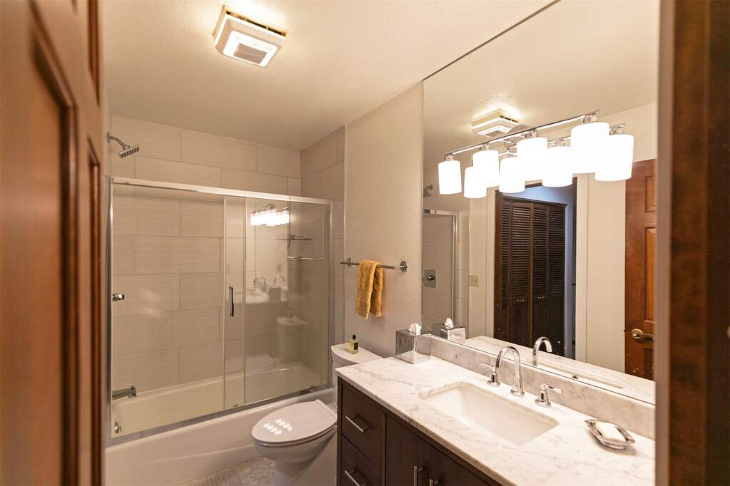 2 Bedroom Villa/Townhouse's Image 28