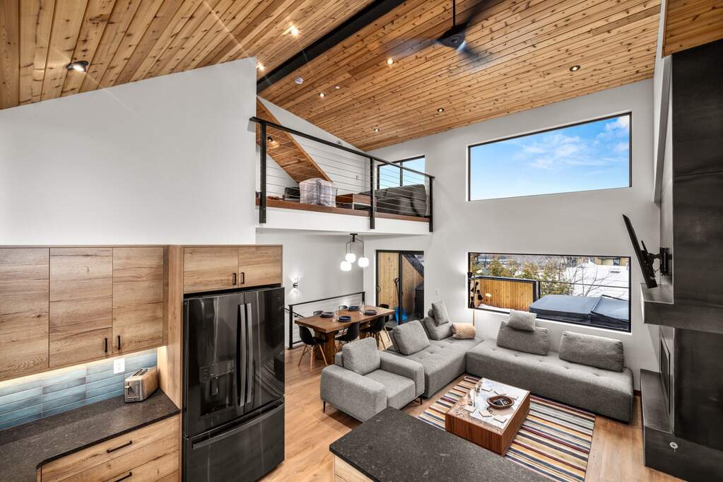 4 Bedroom Apartment/Flat's Image 3
