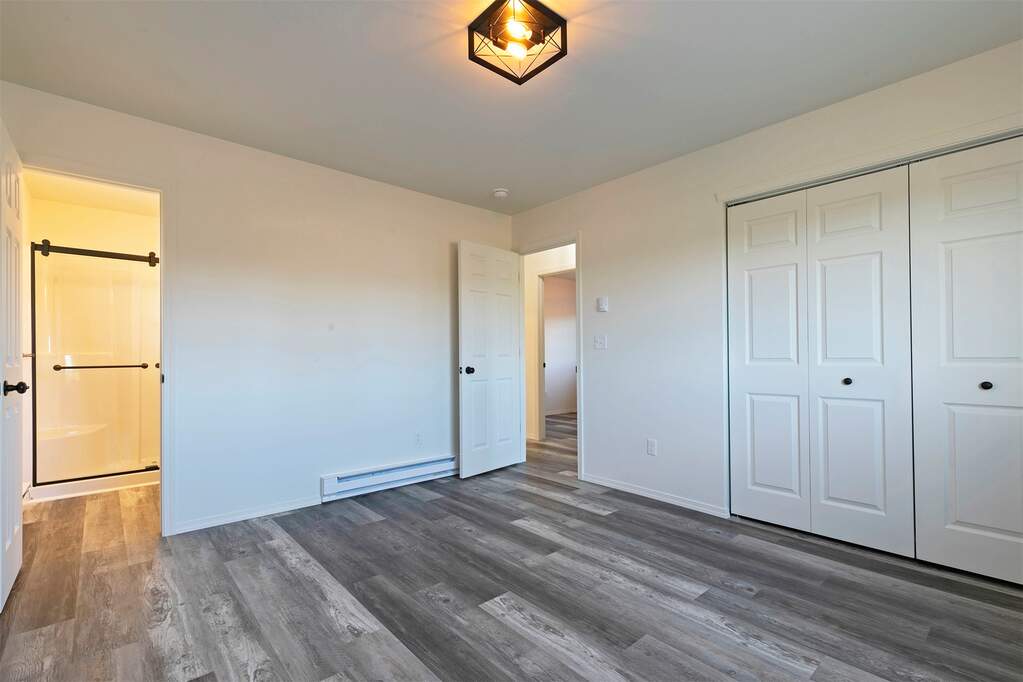 3 Bedroom Single Family Home/House's Image 28