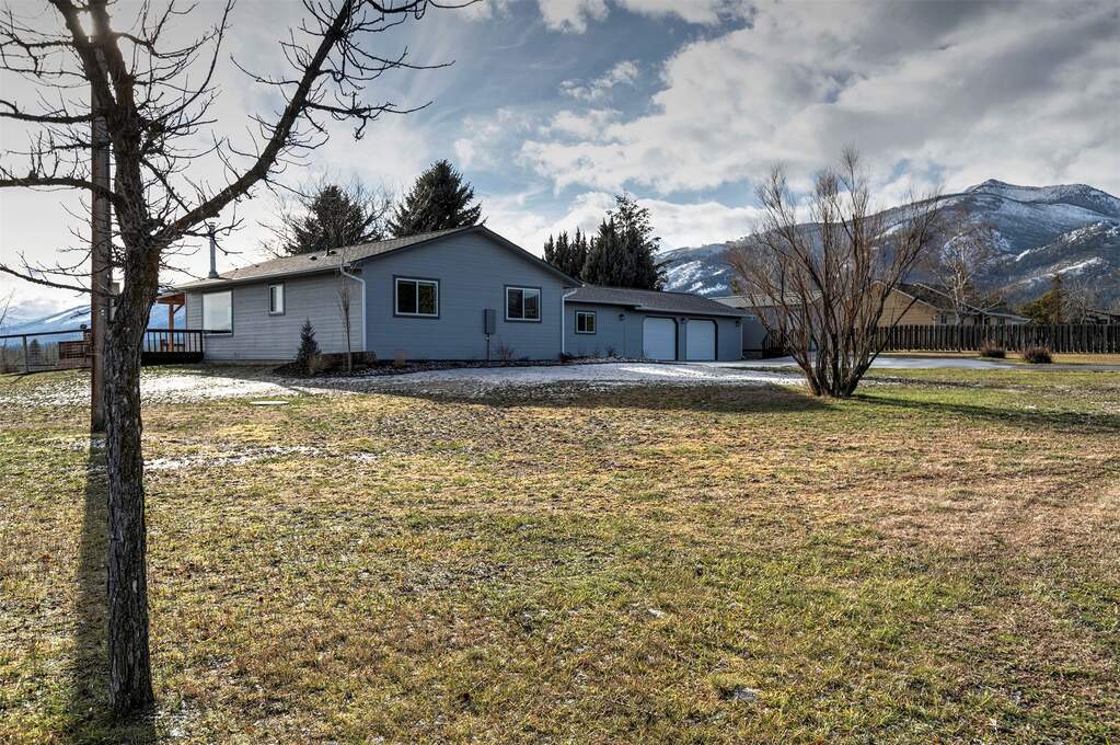 3 Bedroom Single Family Home/House's Image 34