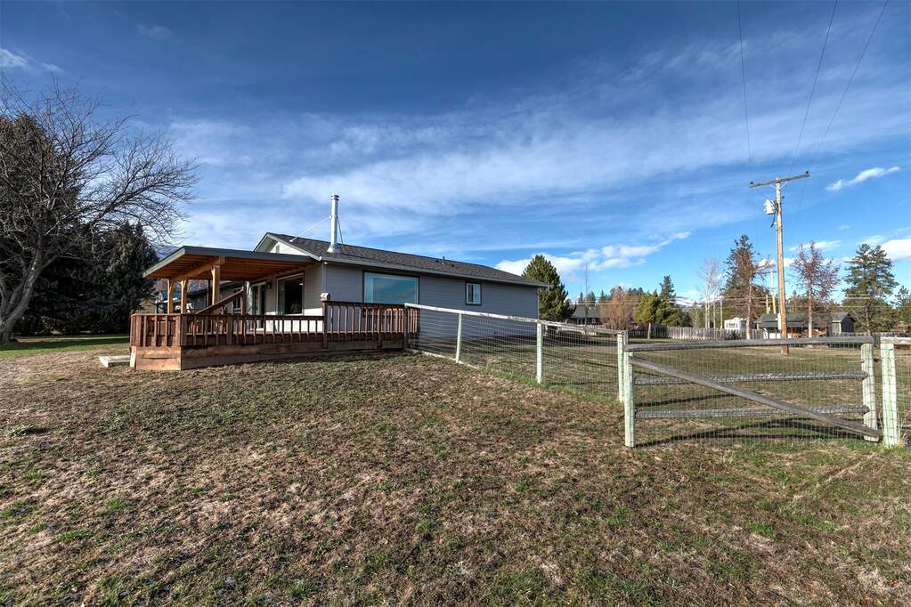 3 Bedroom Single Family Home/House's Image 36