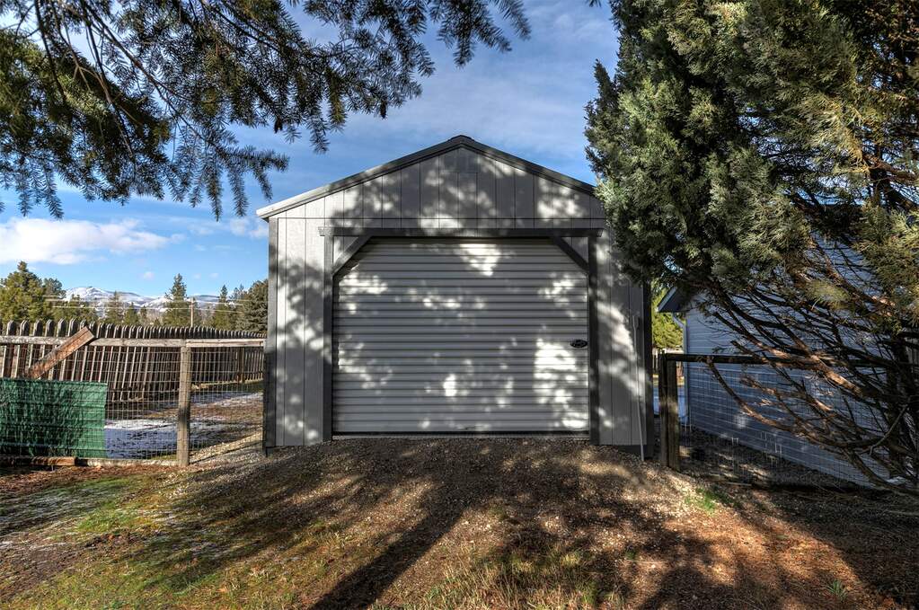 3 Bedroom Single Family Home/House's Image 41