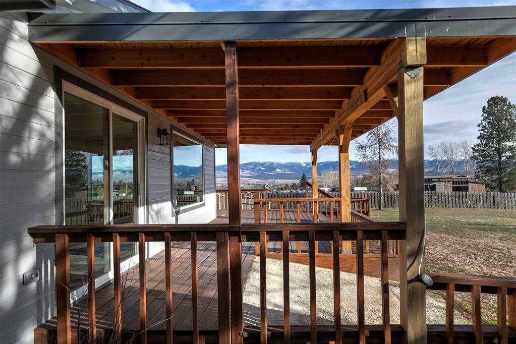 3 Bedroom Single Family Home/House's Image 44