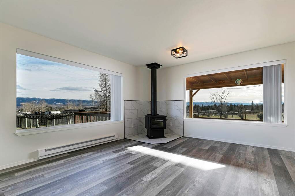3 Bedroom Single Family Home/House's Image 5