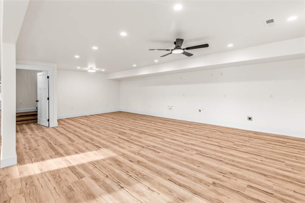 4 Bedroom Single Family Home/House's Image 24