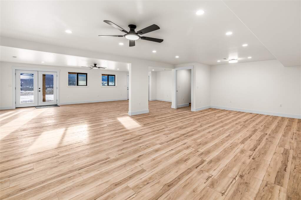 4 Bedroom Single Family Home/House's Image 25