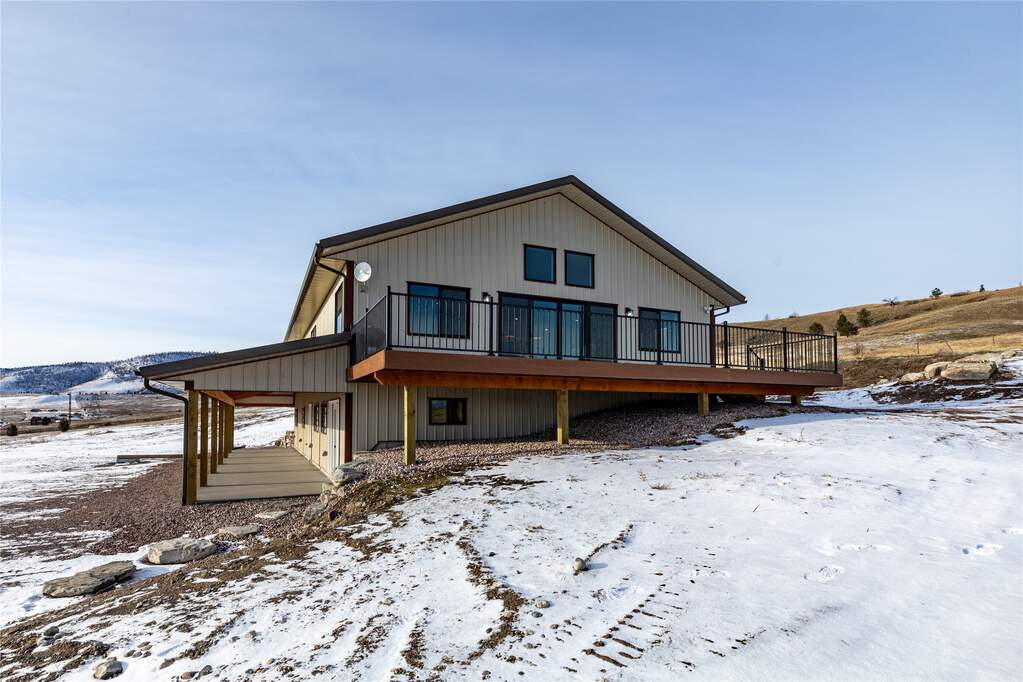 4 Bedroom Single Family Home/House's Image 37