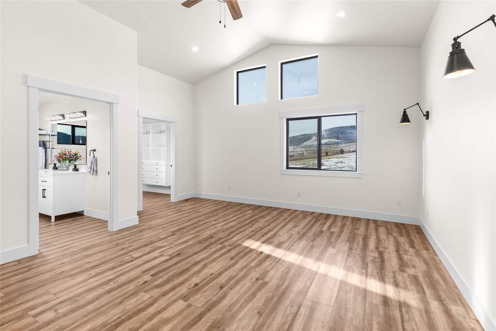 4 Bedroom Single Family Home/House's Image 6