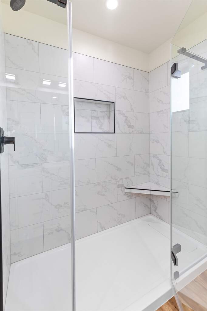 4 Bedroom Multi Unit's Image 8