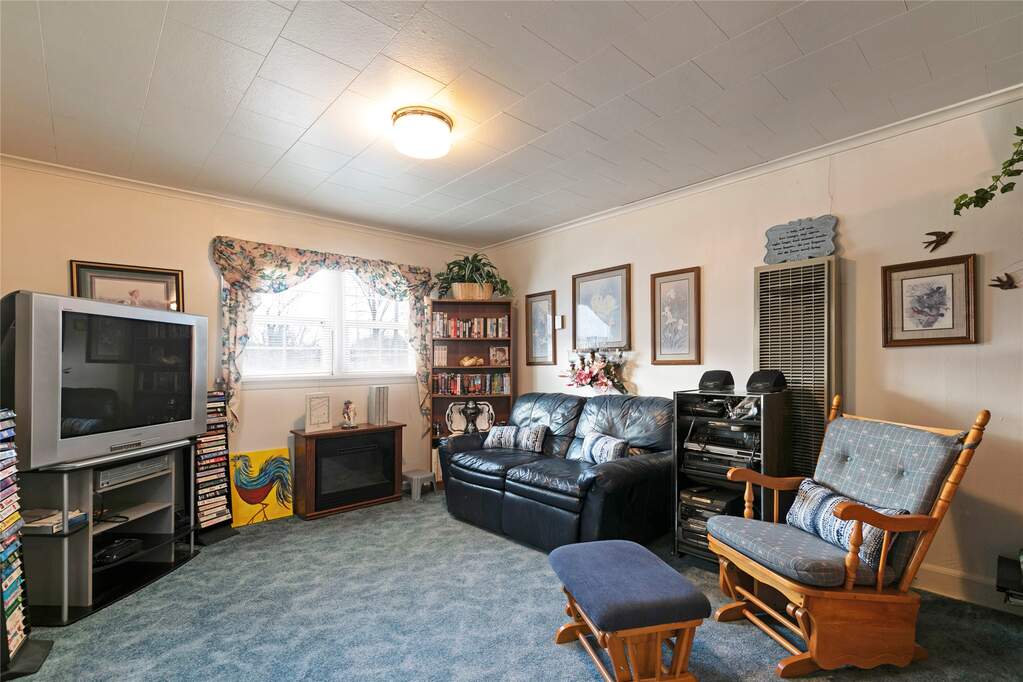 3 Bedroom Single Family Home/House's Image 16