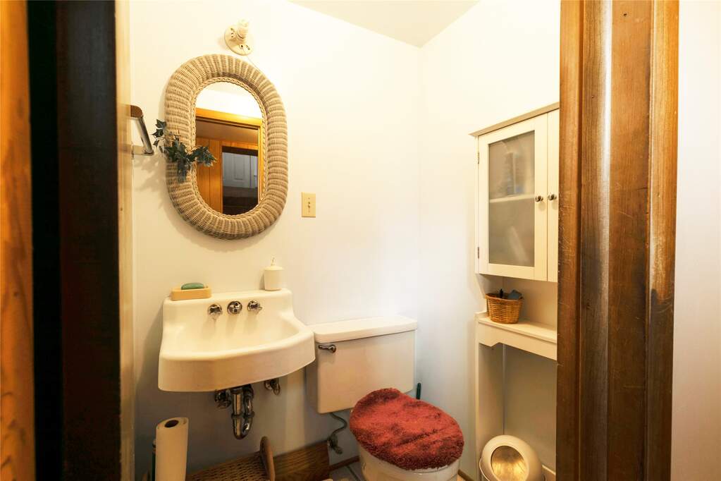 3 Bedroom Single Family Home/House's Image 17