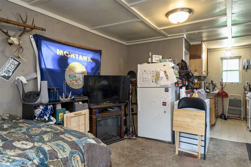 2 Bedroom Multi Unit's Image 32