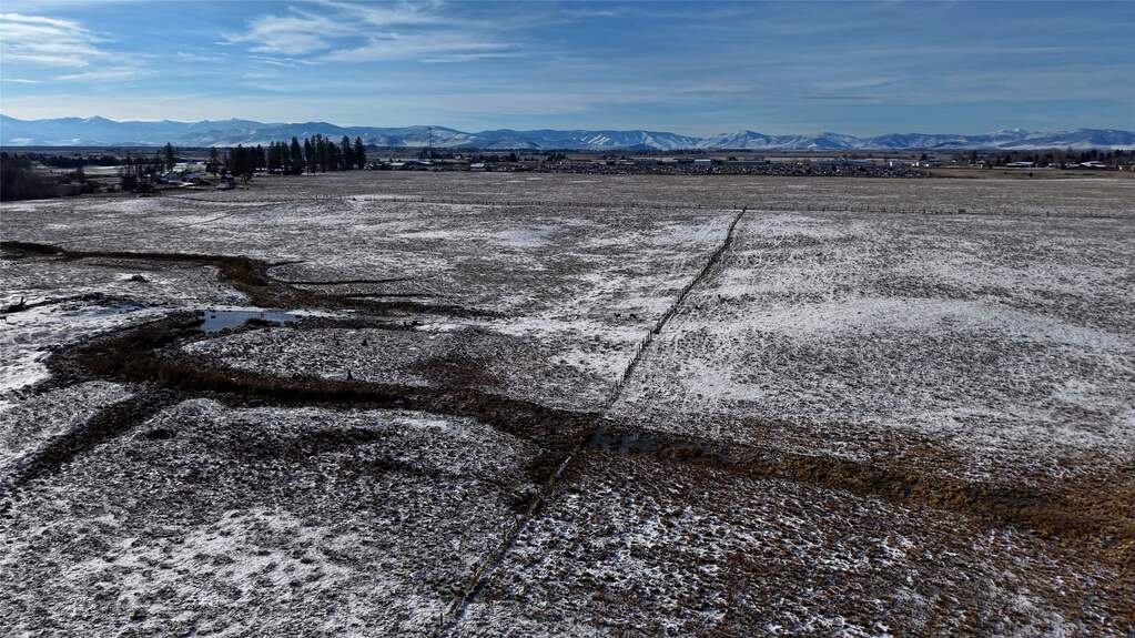 Land/Vacant Land's Image 16