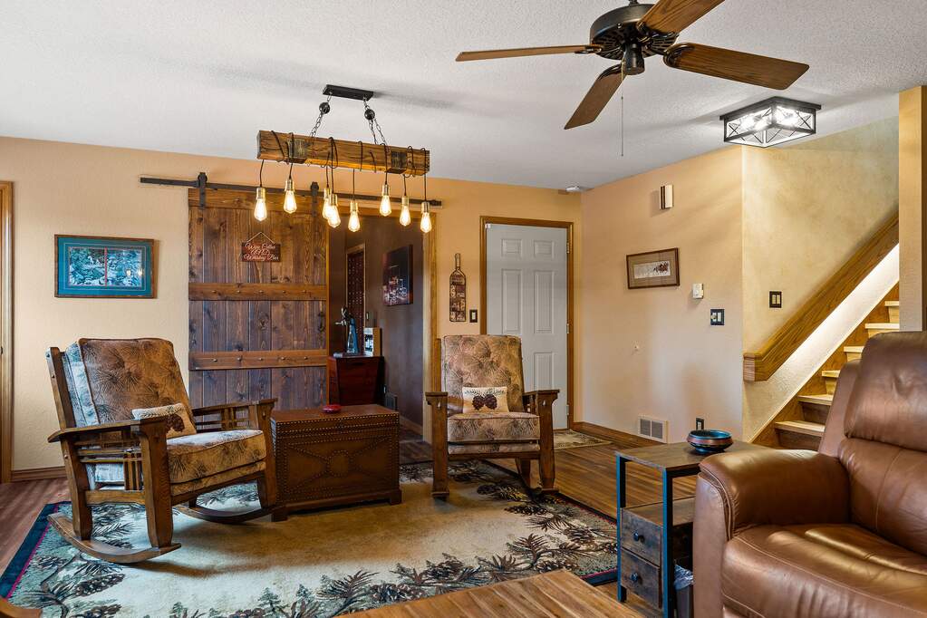 5 Bedroom Single Family Home/House's Image 39