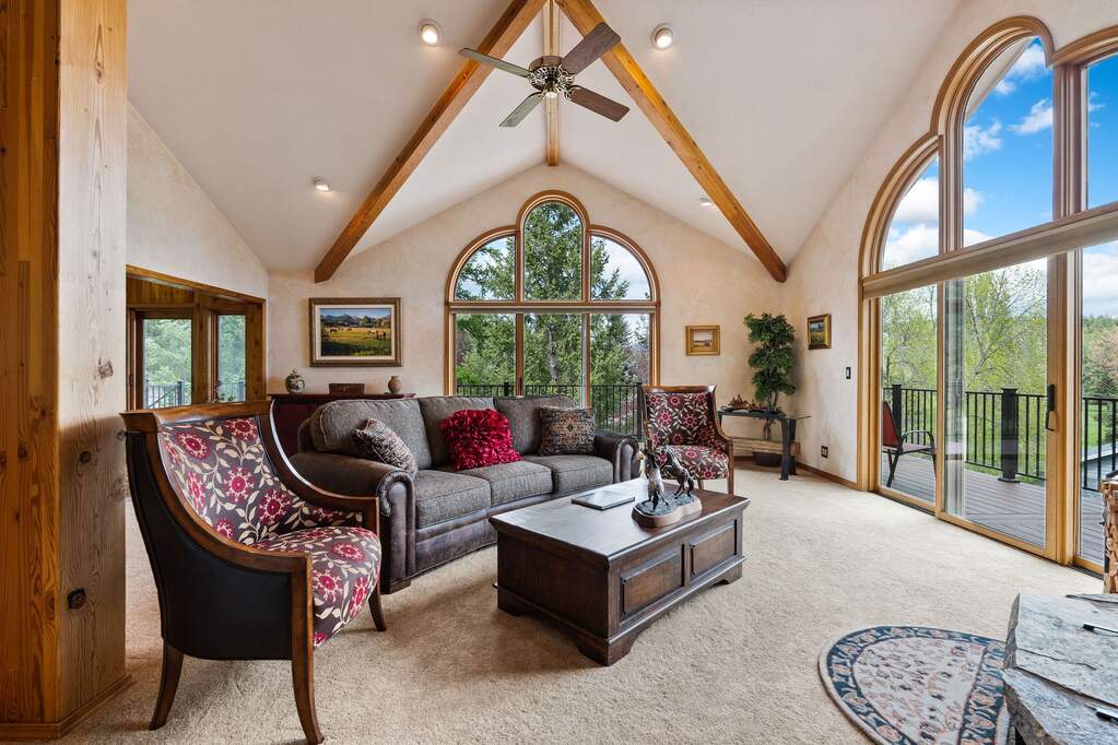 5 Bedroom Single Family Home/House's Image 5