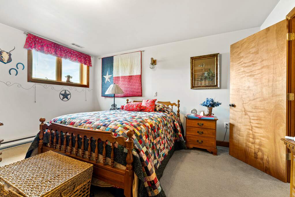 3 Bedroom Single Family Home/House's Image 23