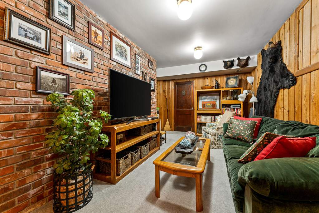 3 Bedroom Single Family Home/House's Image 26