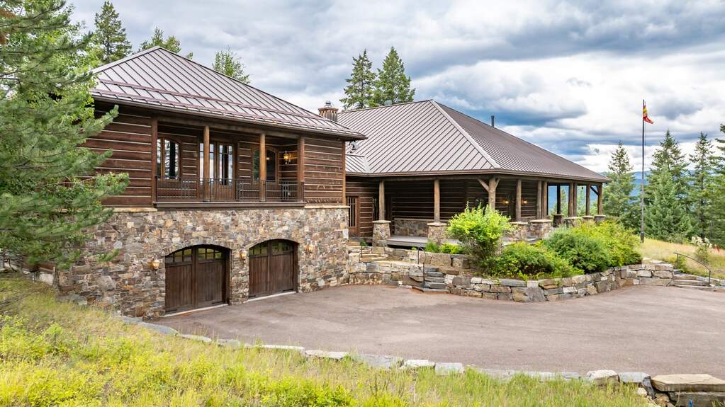 6 Bedroom Single Family Home/House's Image 72